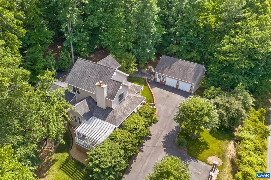 281 Jefferson Dr, Palmyra, VA 22963 - #2