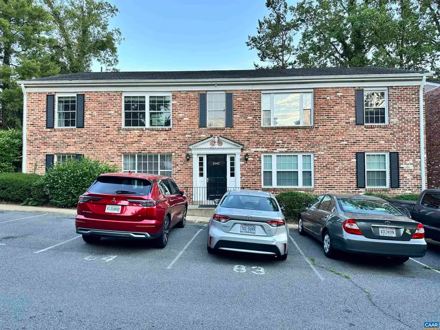 2517 Hydraulic Rd, Charlottesville, VA 22901 - #2