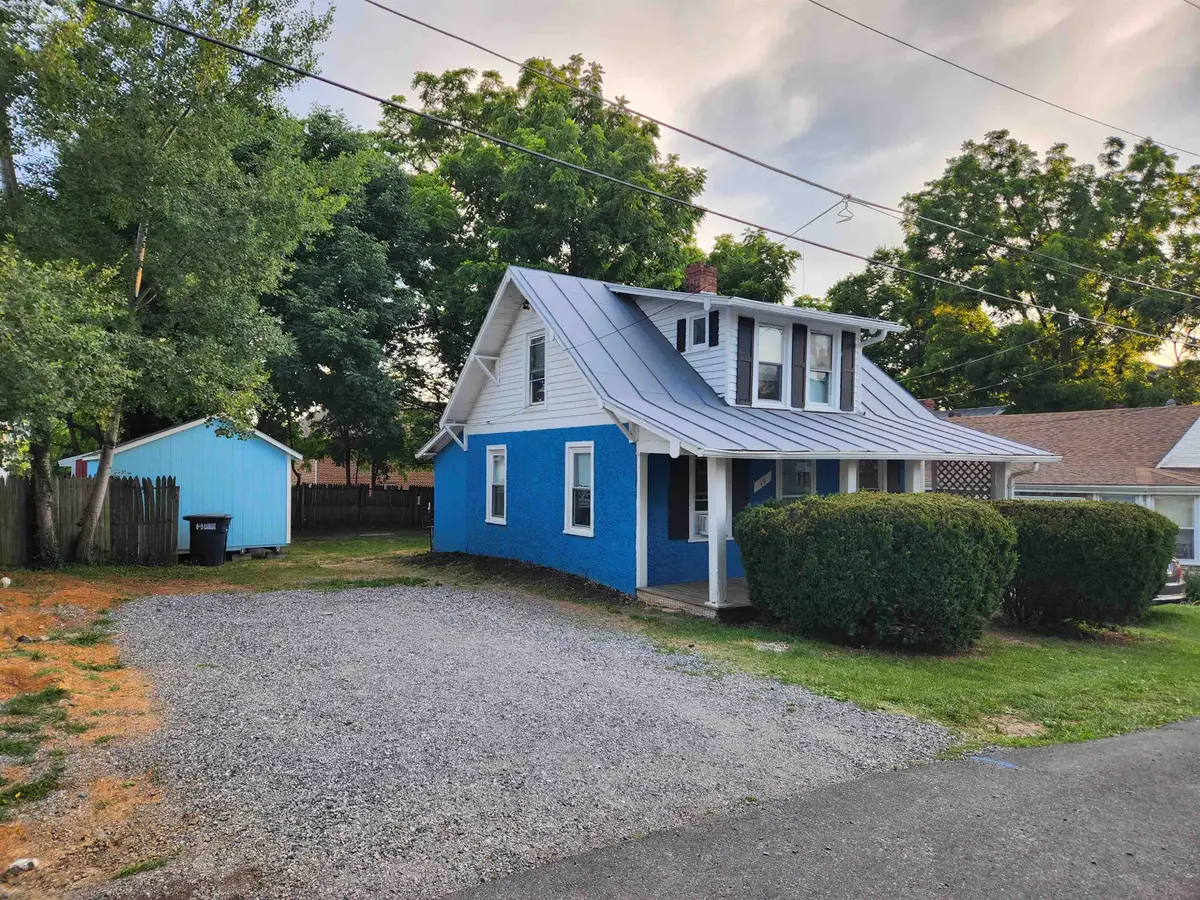19 Weaver Ave W, Harrisonburg, VA 22801 - #1