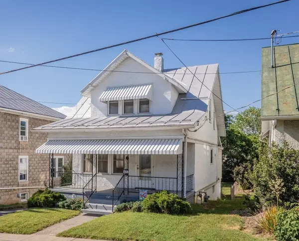 476 Wolfe St W, Harrisonburg, VA 22802