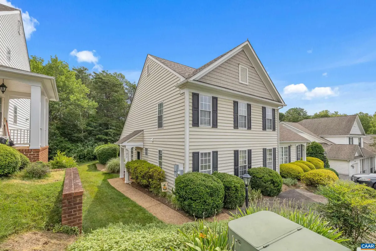 1017 Bristlecone Ln, Charlottesville, VA 22911 - #1