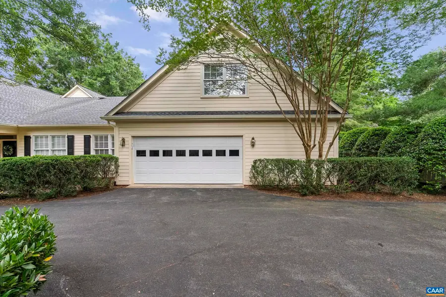1147 Marion Dr, Charlottesville, VA 22903 - #2