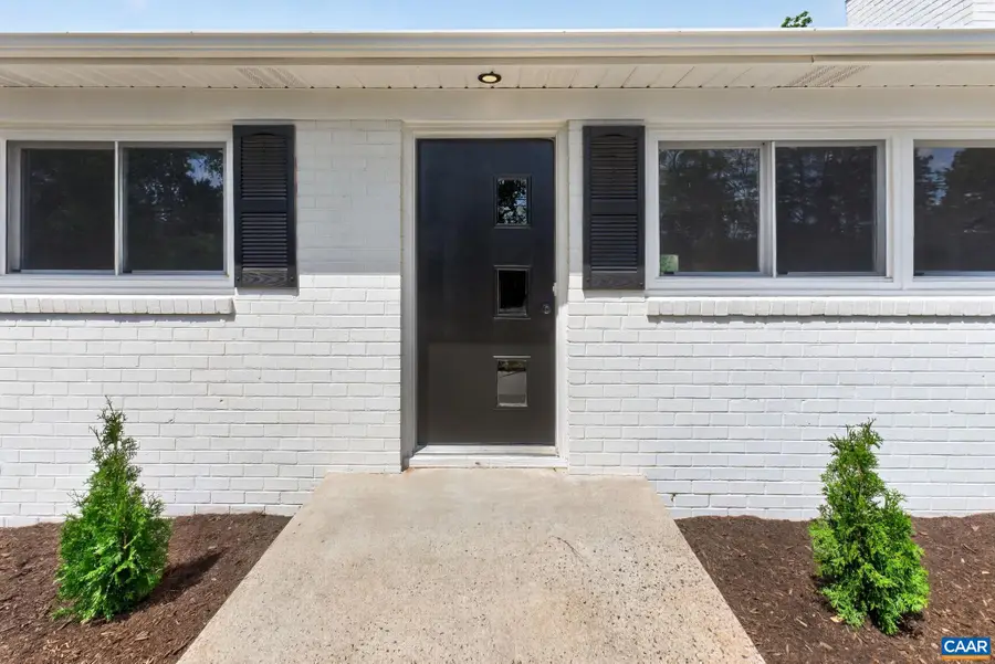 1546 Thomas Jefferson Pkwy, Charlottesville, VA 22902 - #2