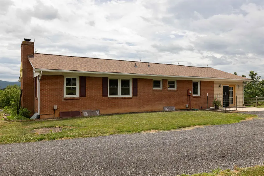 10139 Chinkapin Dr, Plains, VA 22802 - #3