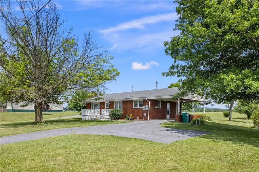 6061 Oak Shade Rd, Ashby, VA 22801 - #3