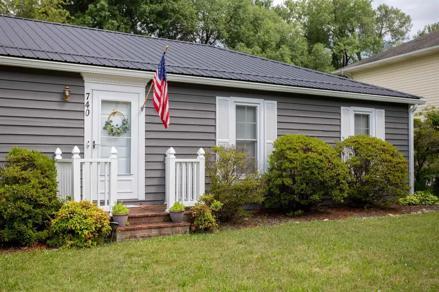 740 Old Greenville Rd, Staunton, VA 24401 - #3