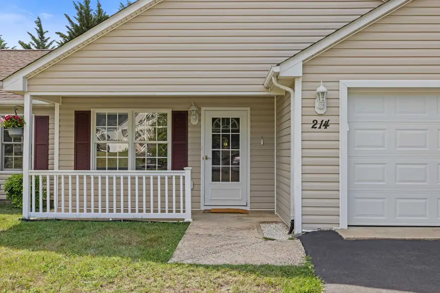214 Adventure Trl, Waynesboro, VA 22980 - #2