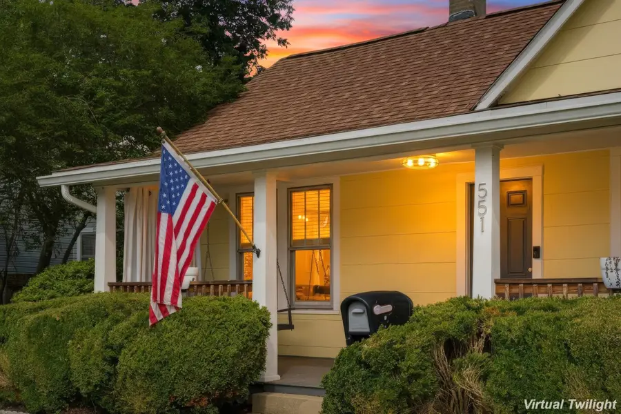 551 Highland Ave, Waynesboro, VA 22980 - #2
