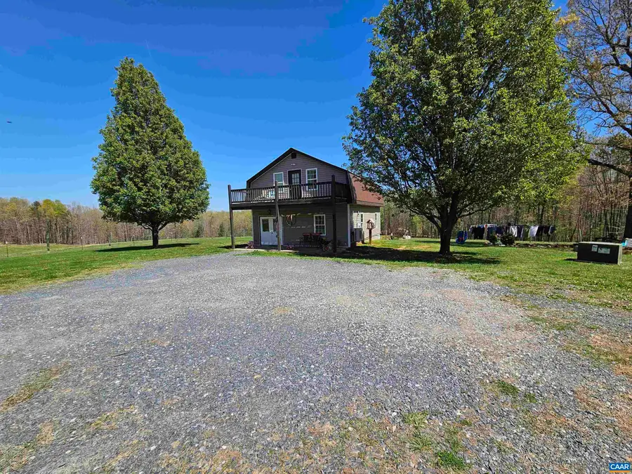3814 Constitution Rte S, Dillwyn, VA 23936 - #3