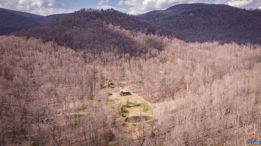 4893 Weakley Hollow Rd, Syria, VA 22743 - #3