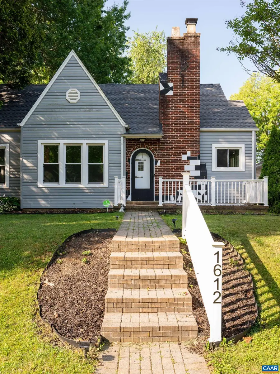 1612 Park Rd, Waynesboro, VA 22980 - #2
