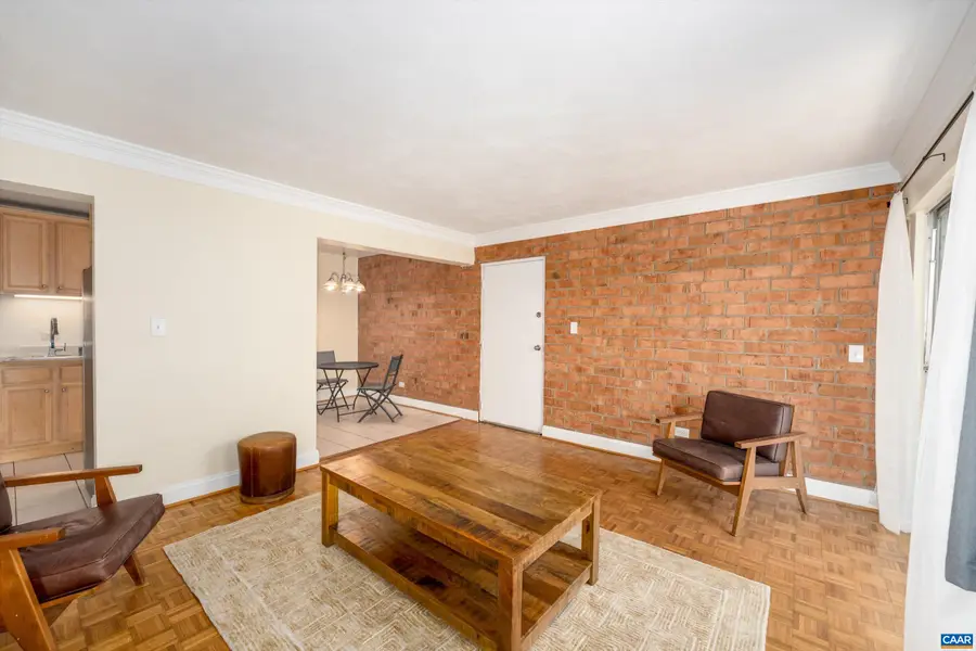1800 Jefferson Park Ave, Charlottesville, VA 22903 - #2
