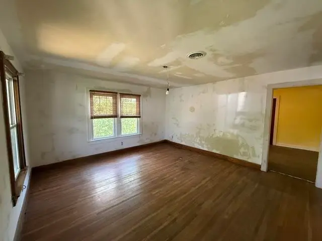 1908 First Ct, Staunton, VA 24401 - #2