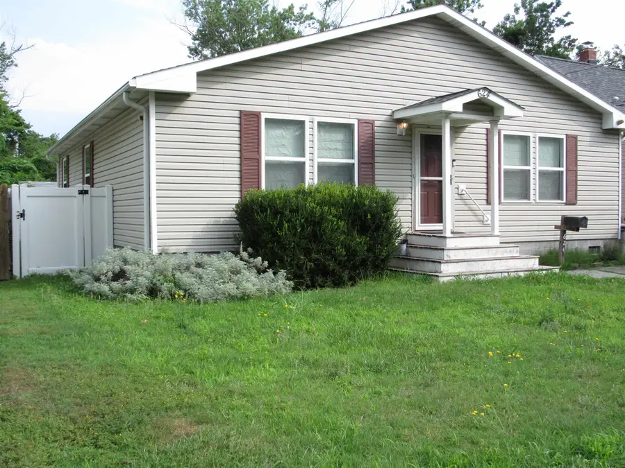 624 Augusta St, Hampton, VA 23669 - #3