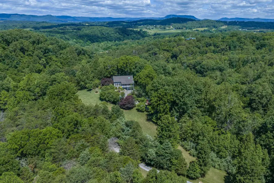 40 Weavers Way, Buena Vista, VA 24416 - #3