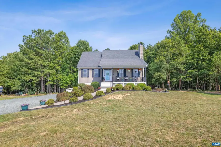 306 Rosewood Dr, Scottsville, VA 24590 - #3