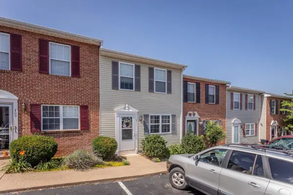 811 Northfield Ct, Harrisonburg, VA 22802