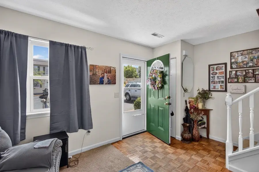 811 Northfield Ct, Harrisonburg, VA 22802 - #2