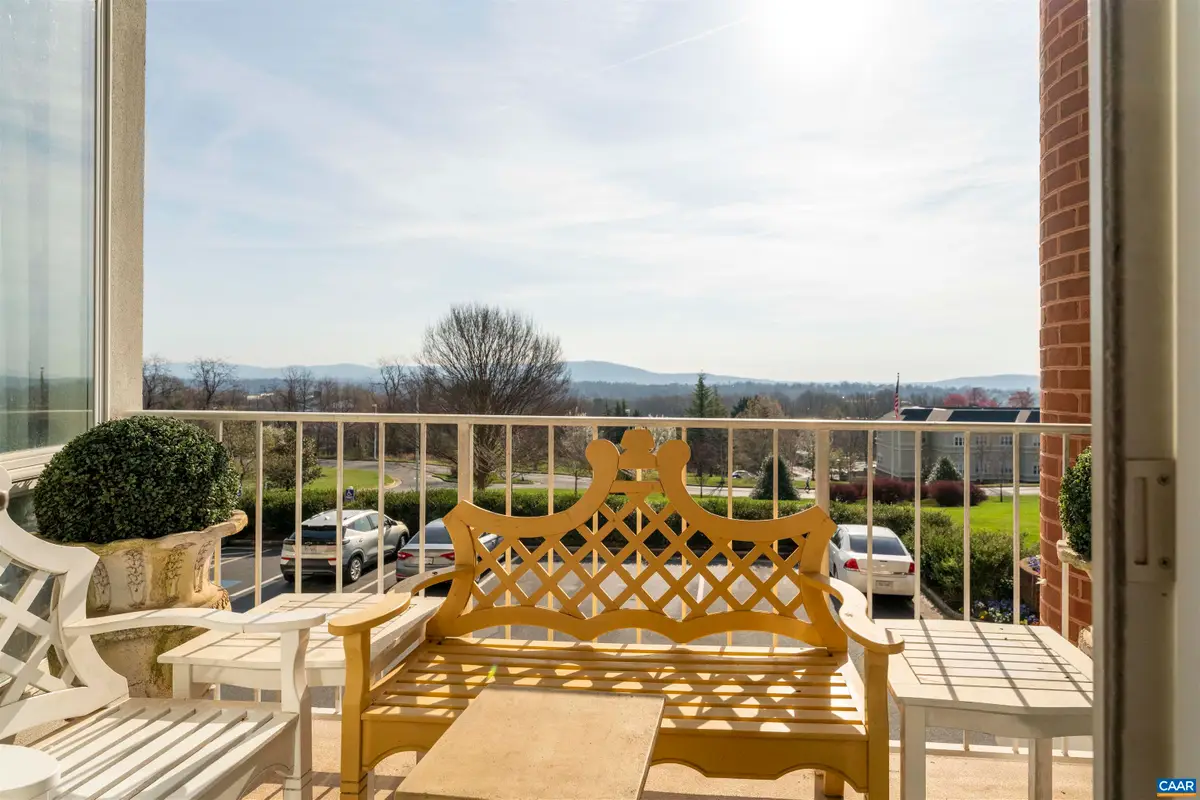 500 Crestwood Dr, Charlottesville, VA 22903 - #1