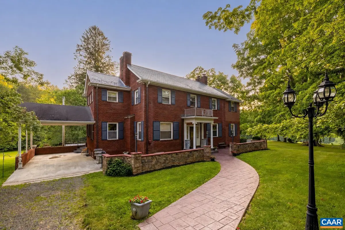 2492 Stable Rd, Hillsville, VA 24343 - #1