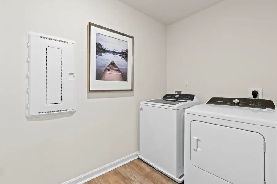 601 Stonewall Jackson Blvd, Staunton, VA 24401 - #2