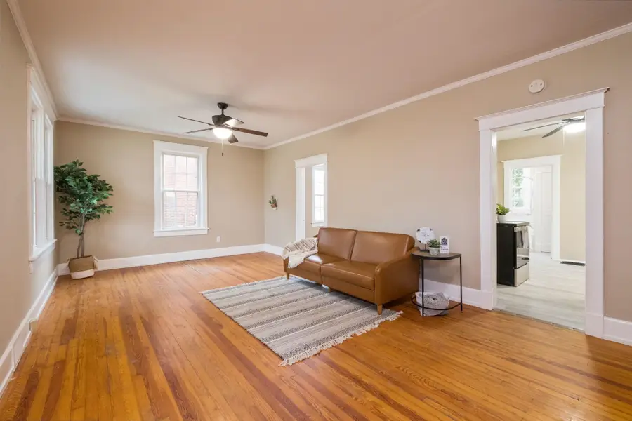 224 Florence Ave, Waynesboro, VA 22980 - #3