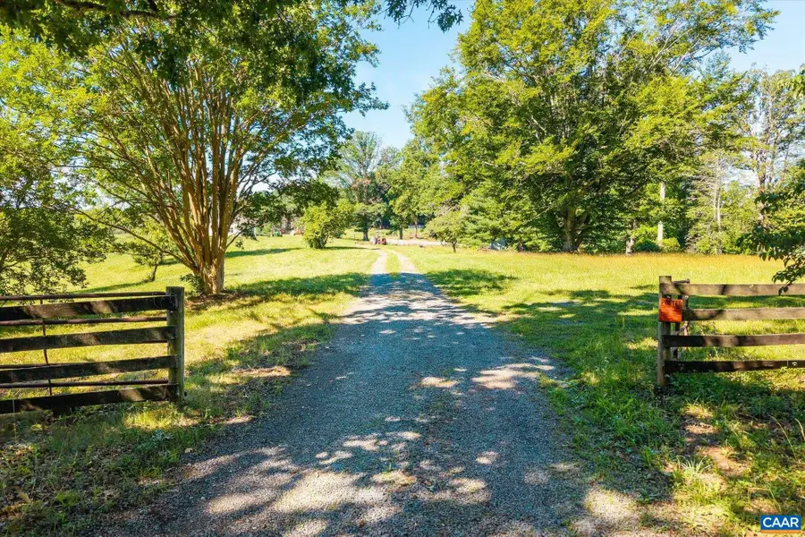 551 Old Homeplace Ln, Reva, VA 22735 - #2