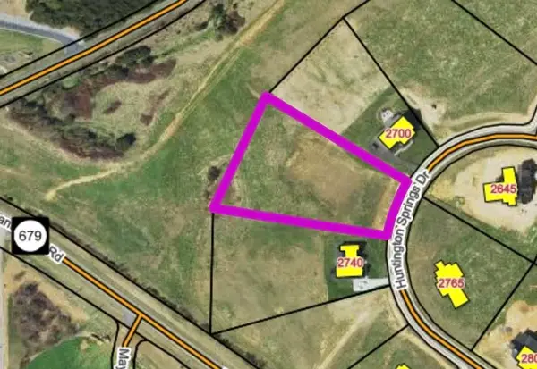 2720 Huntington Springs Dr, Rockingham, VA 22801