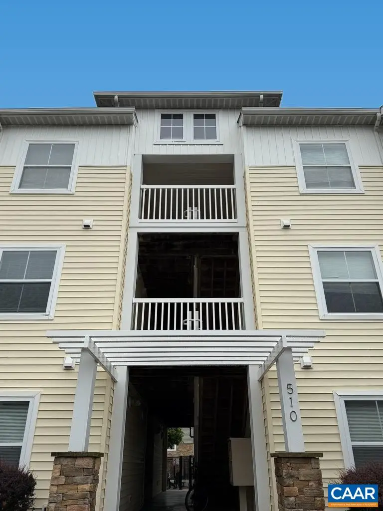 510 Davis Mill Dr, Harrisonburg, VA 22801 - #2