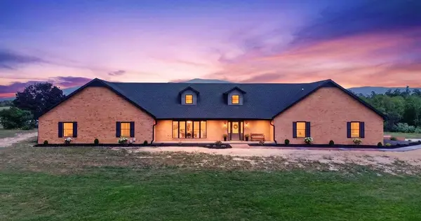 5348 Lee Jackson Hwy, Greenville, VA 24440
