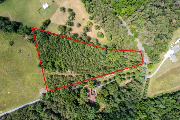 0 Shapeshifter Ln, Grottoes, VA 24441