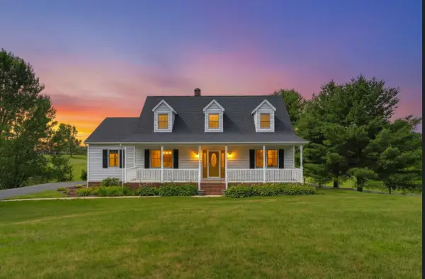 2117 Barterbrook Rd, Staunton, VA 24401