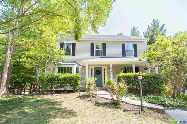 2013 Locke Ln, Charlottesville, VA 22911