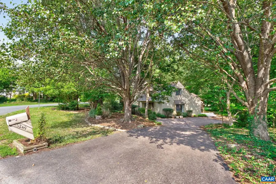 1249 Gristmill Dr, Charlottesville, VA 22902 - #2