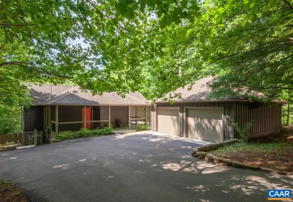 396 Hidden Creek Rd, Nellysford, VA 22958