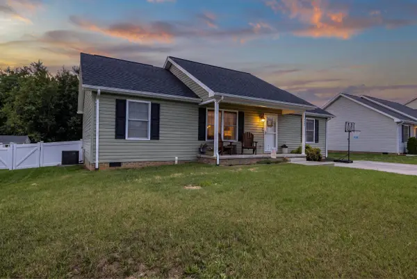 1450 Mandolin Ave, Grottoes, VA 24441
