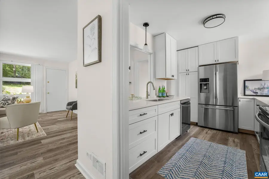 1715 A & B Cherry Ave, Charlottesville, VA 22903 - #3