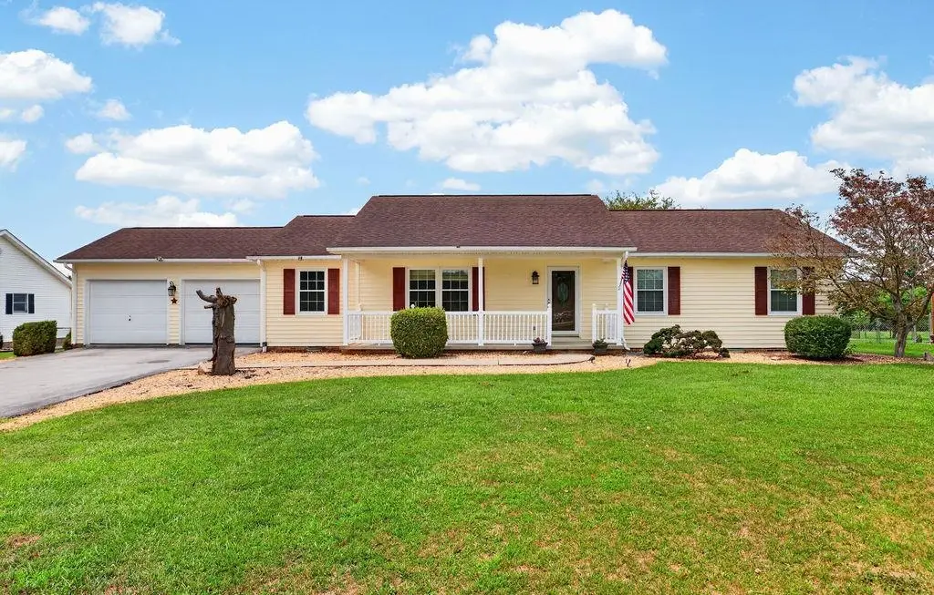 848 Battlefield Dr, Fort Defiance, VA 24437 - #1