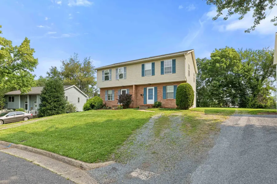 921 Northfield Ct, Harrisonburg, VA 22802 - #2