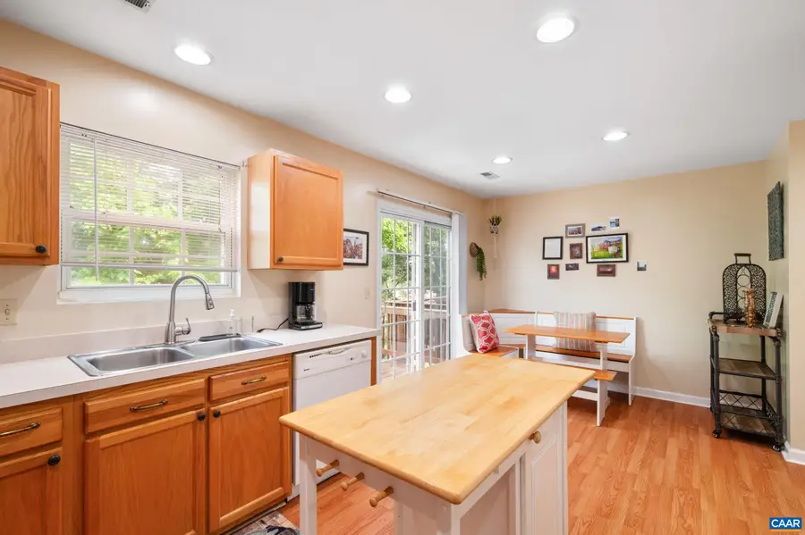 103 Hartford Ct, Charlottesville, VA 22902 - #3