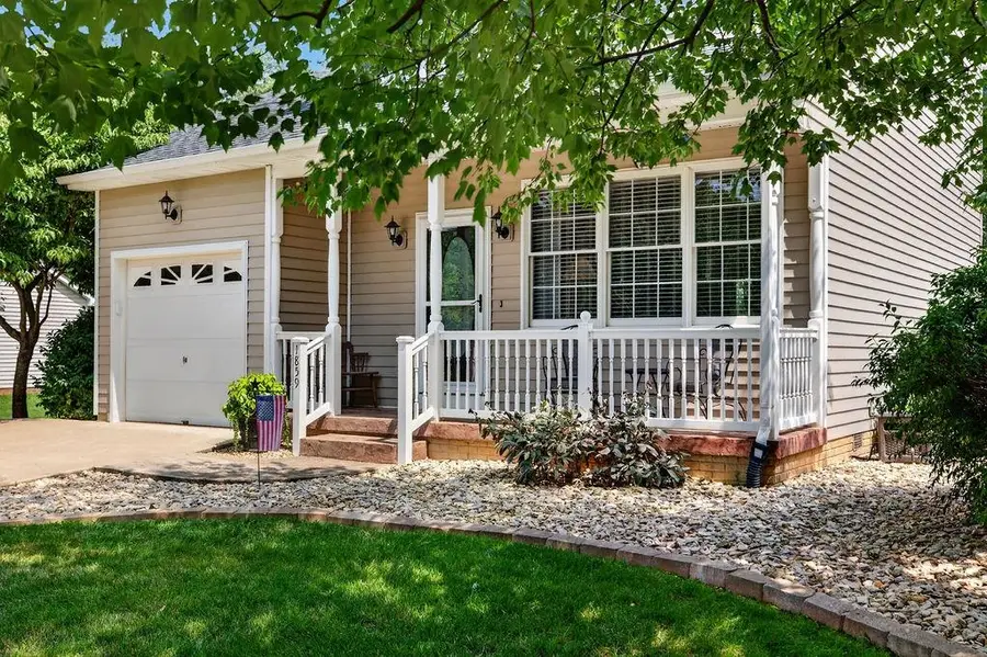 1859 Harvard Rd, Waynesboro, VA 22980 - #3