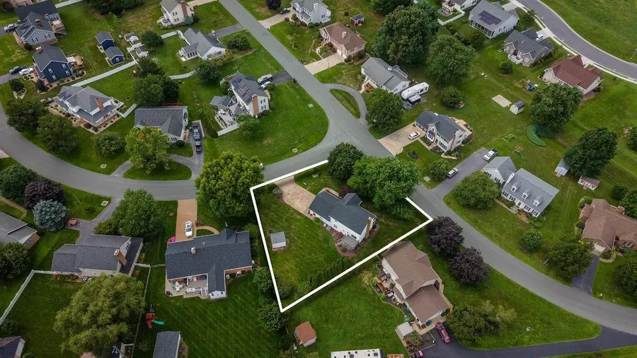 103 Willow Dr, Dayton, VA 22821 - #2