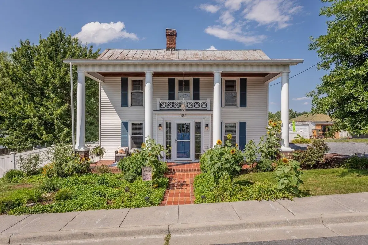 125 Mason St, Broadway, VA 22815 - #1