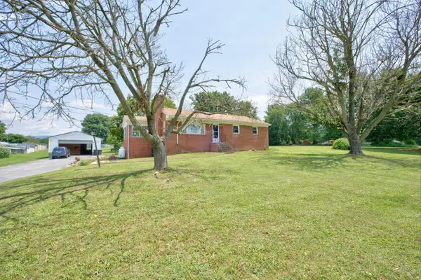 249 South East Side Hwy, Elkton, VA 22827