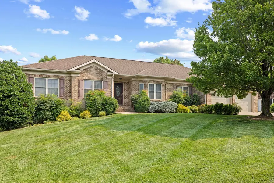 319 Melvin Cir, Bridgewater, VA 22812 - #2