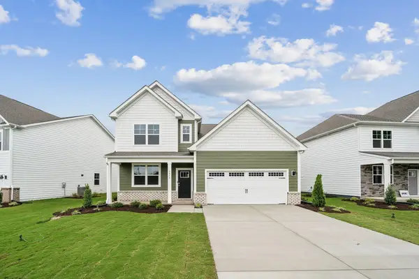 549 Summercrest Ave, Waynesboro, VA 22980