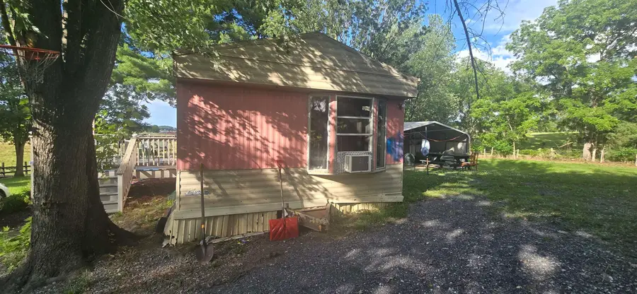 749 Kiddsville Rd, Waynesboro, VA 22980 - #2