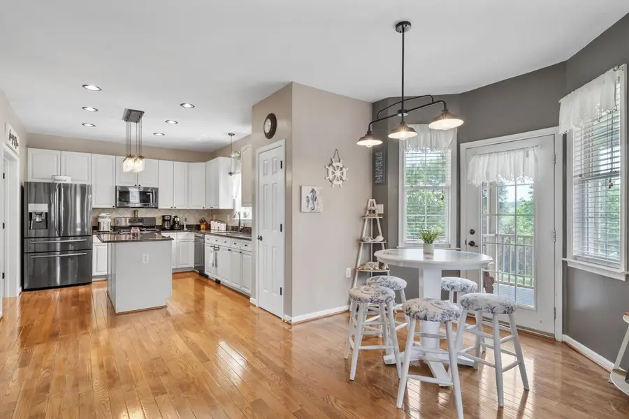 209 Buchanan Dr, Broadway, VA 22815 - #2