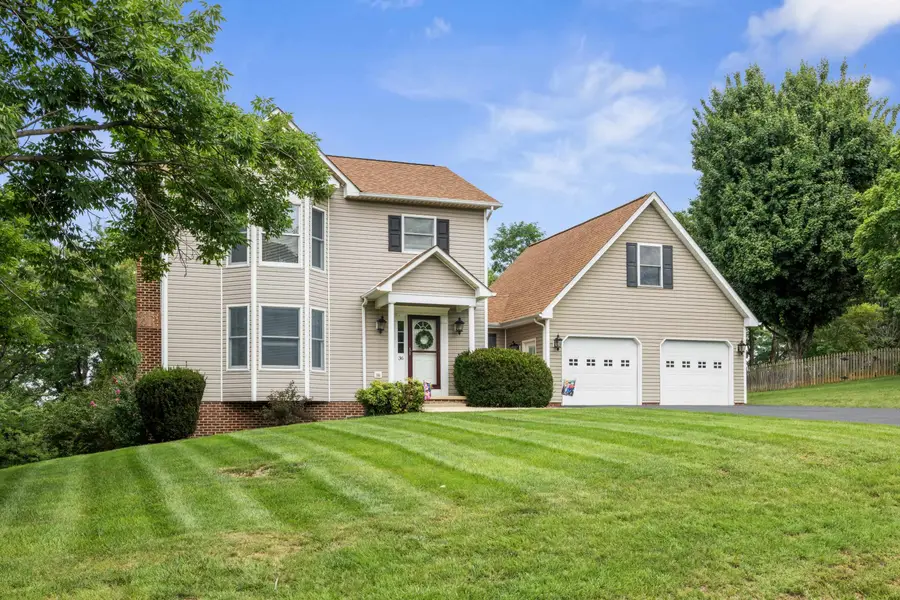 36 Pambrook Dr, Fishersville, VA 22939 - #2