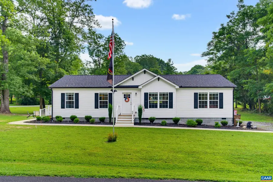 64 Pine Rd, Louisa, VA 23093 - #2